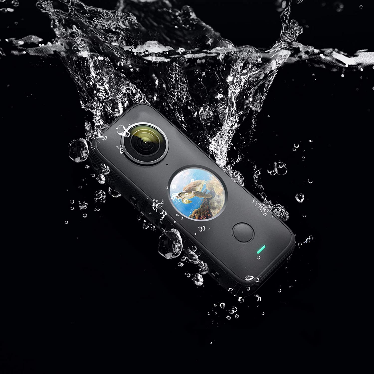 Insta360 ONE X2 מצלמת אקסטרים מקצועית ומדהימה המאפשרת לצלם 360 מעלות.